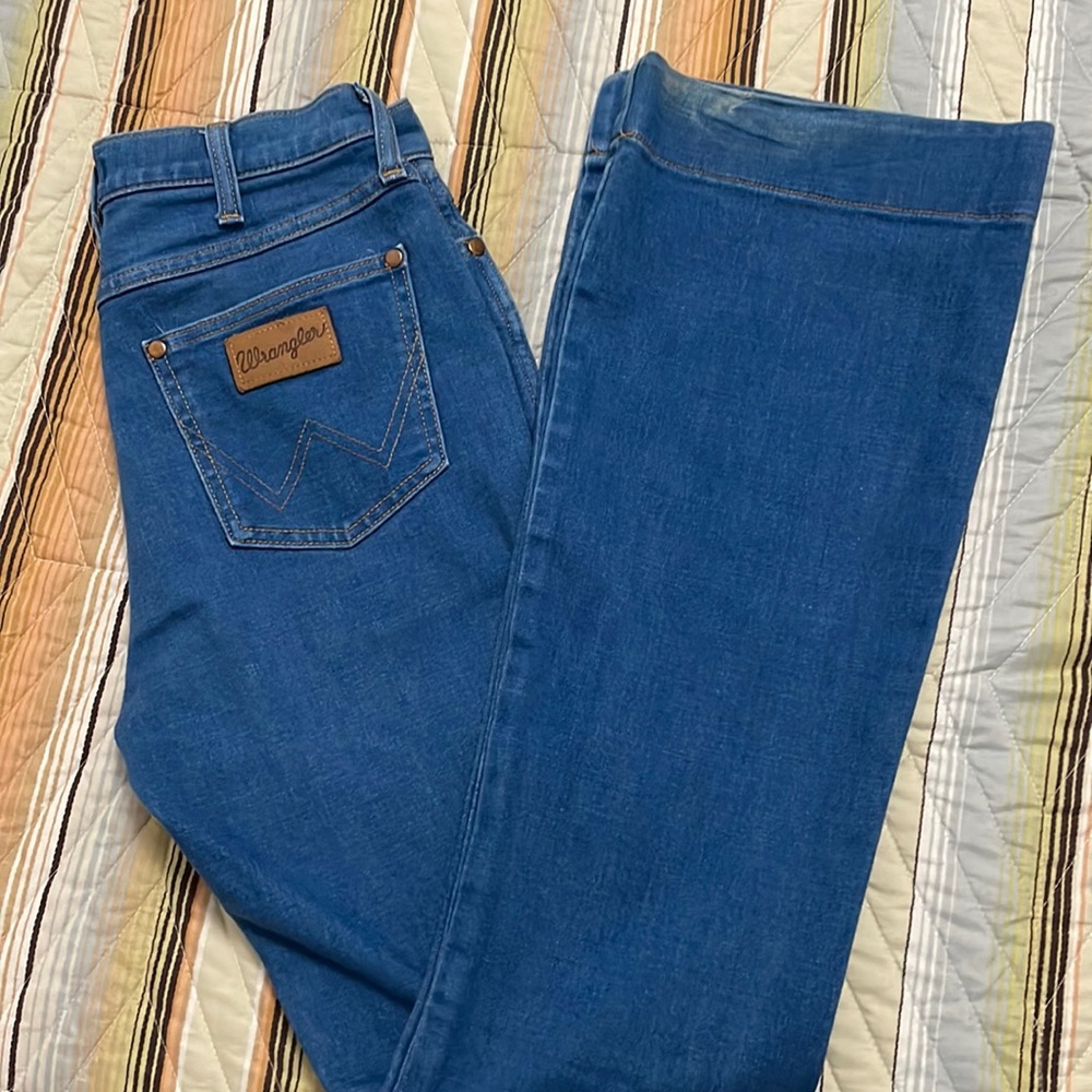 Womens Wrangler Jeans